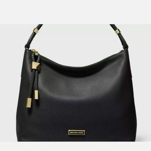 Lexington Large Pebble Leather Shoulder Bag